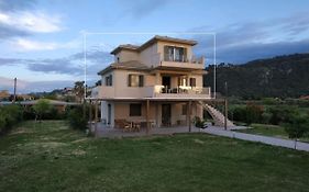 Beachfront Villa Galazio